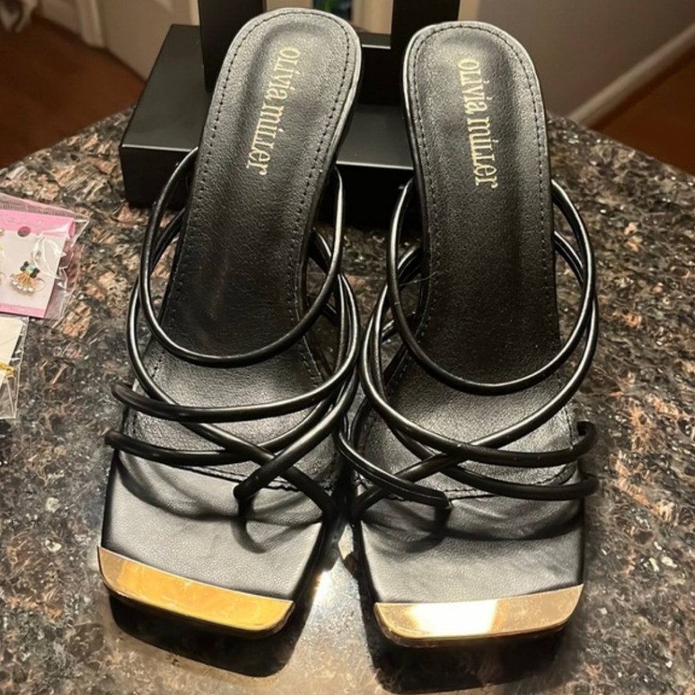 EUC OLIVIA MILLER SHOES